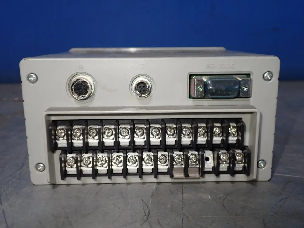KEYENCE SENSOR AMPLIFIER VG-301