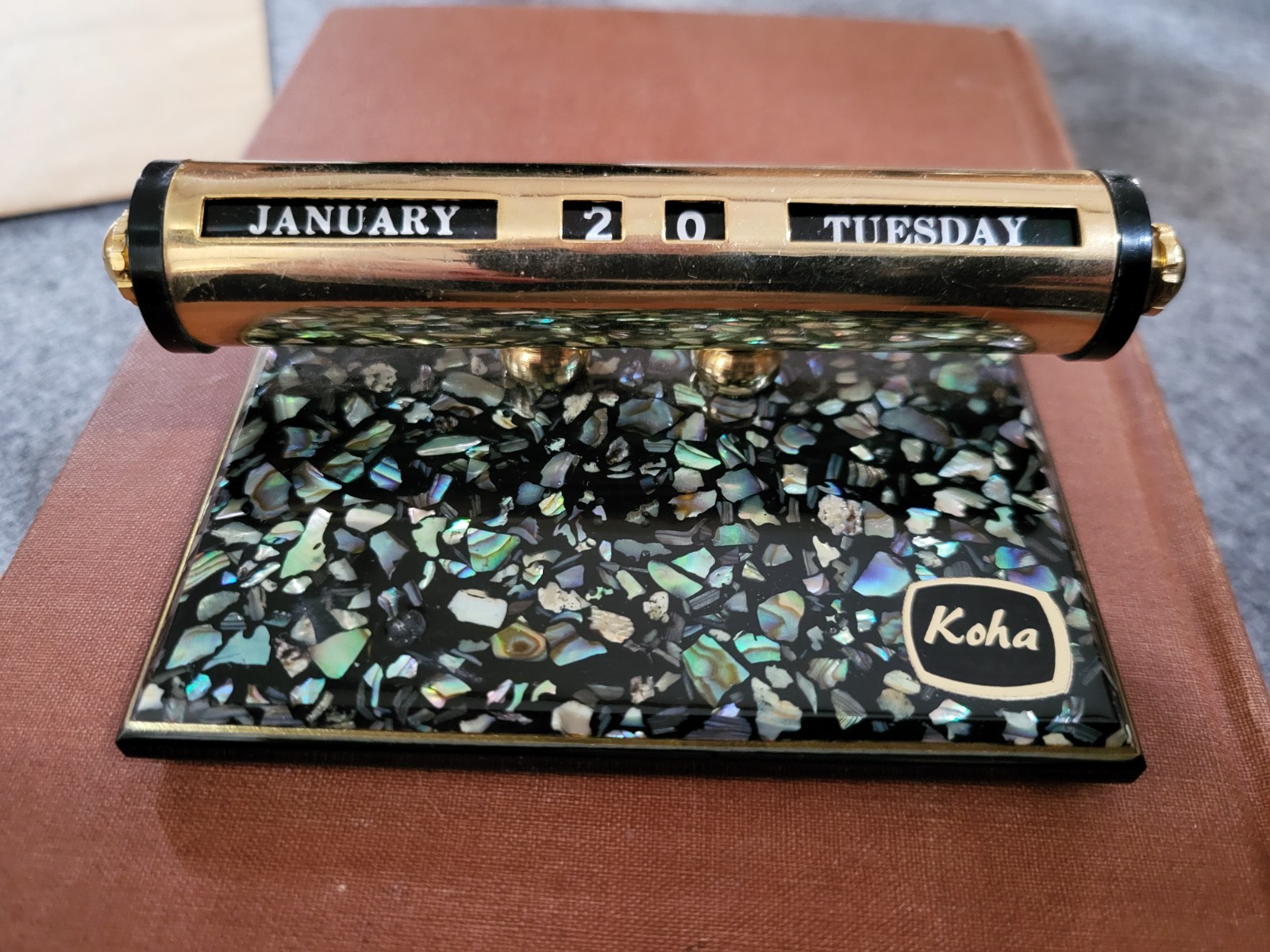 Vintage Rolling Desktop Calendar With Paua Shell