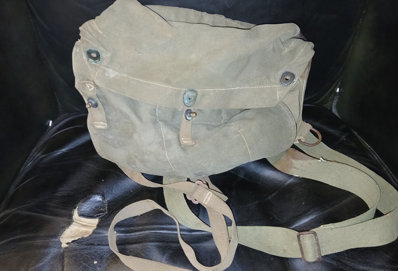 US Army Green Canvas Pouch Bag Shoulder Strap Vietnam Era