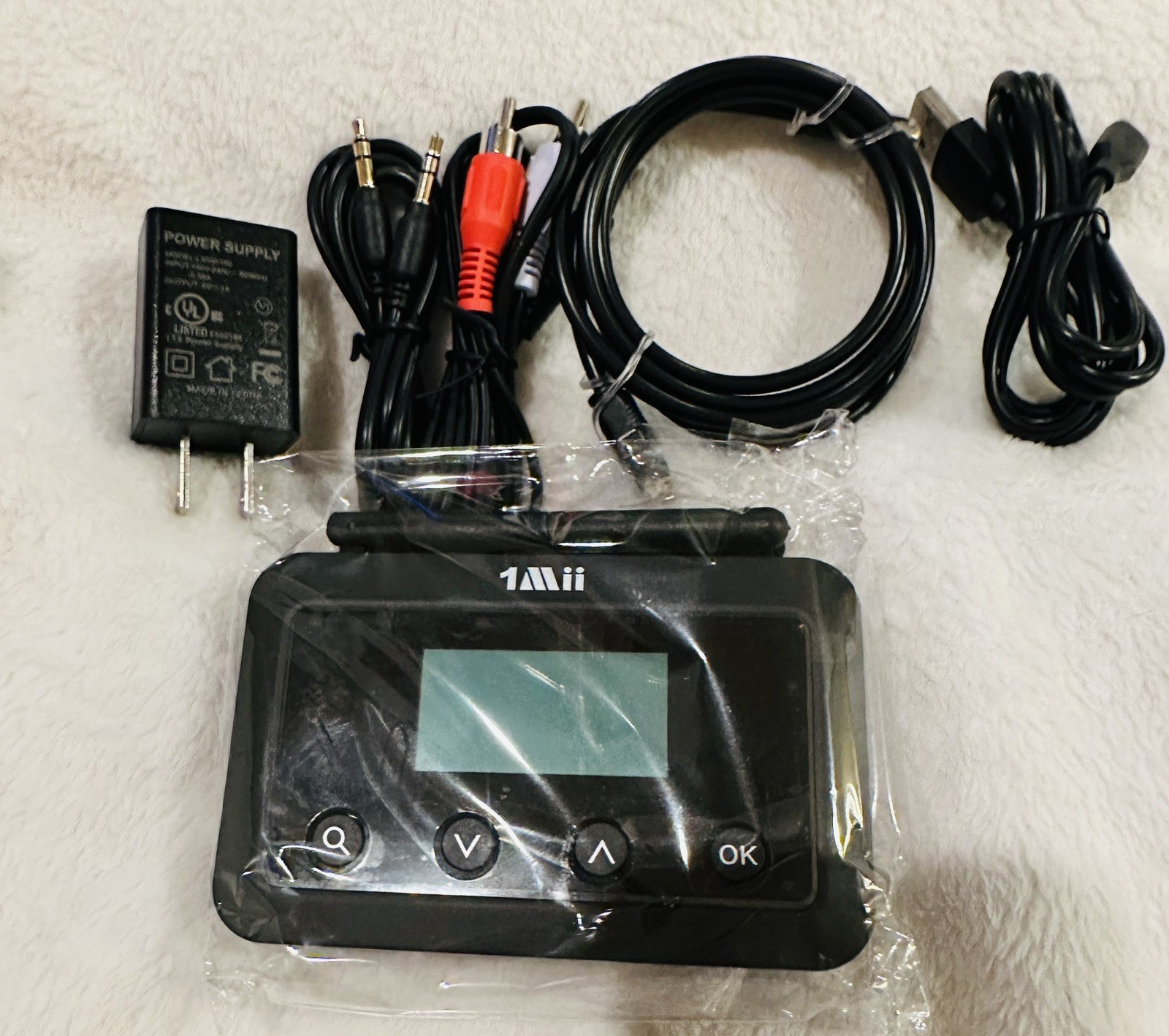 1Mii B06 Bluetooth 5.2 Long Range Audio Transmitter E600pro 3.5mm Rca Cable New