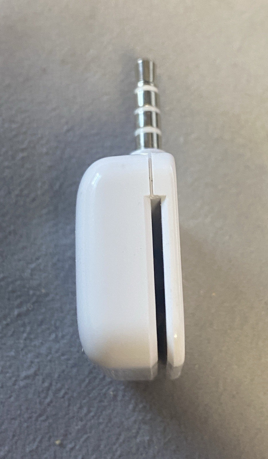 Square Credit Debit Card Reader - White for Apple iPhone & Android