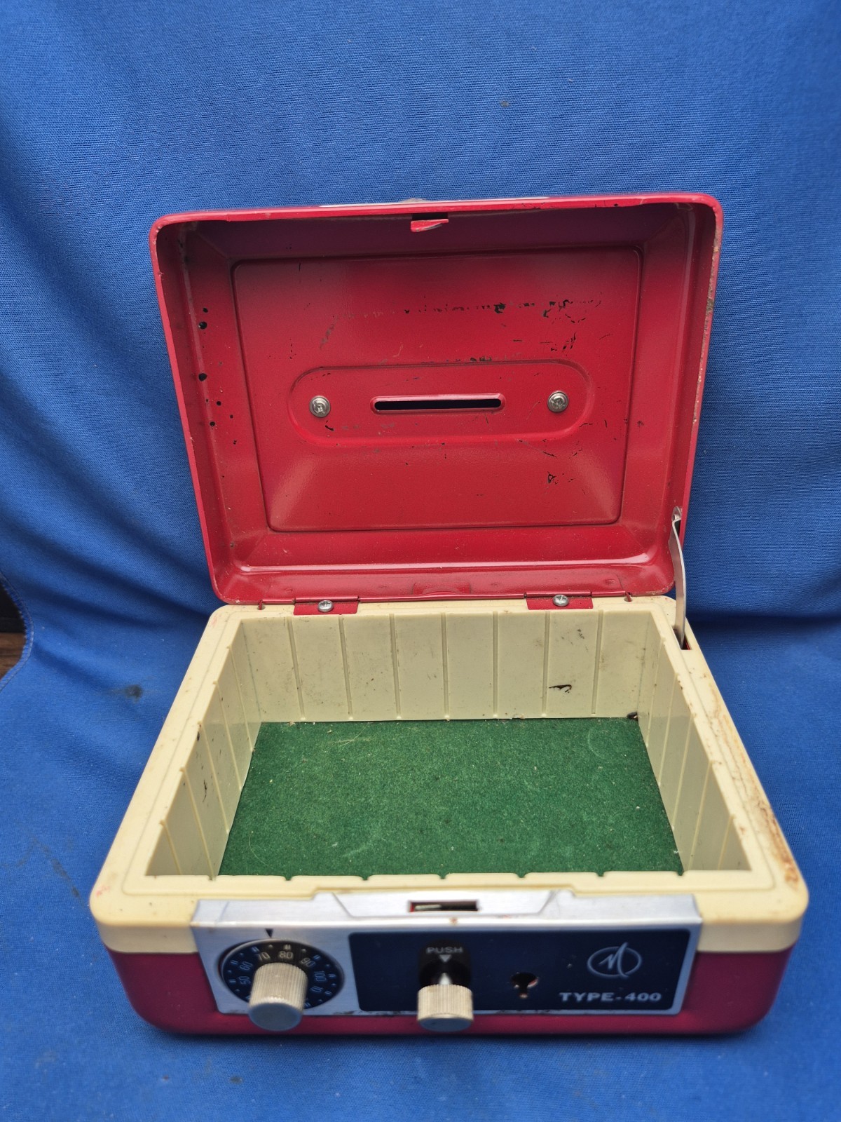 Cash Box Red Metal Locking No Key No Tray