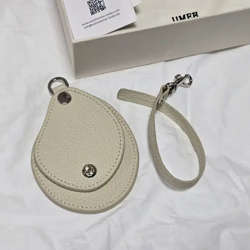 Umer Merleve TR Oblique Mirror Keyring, New Official