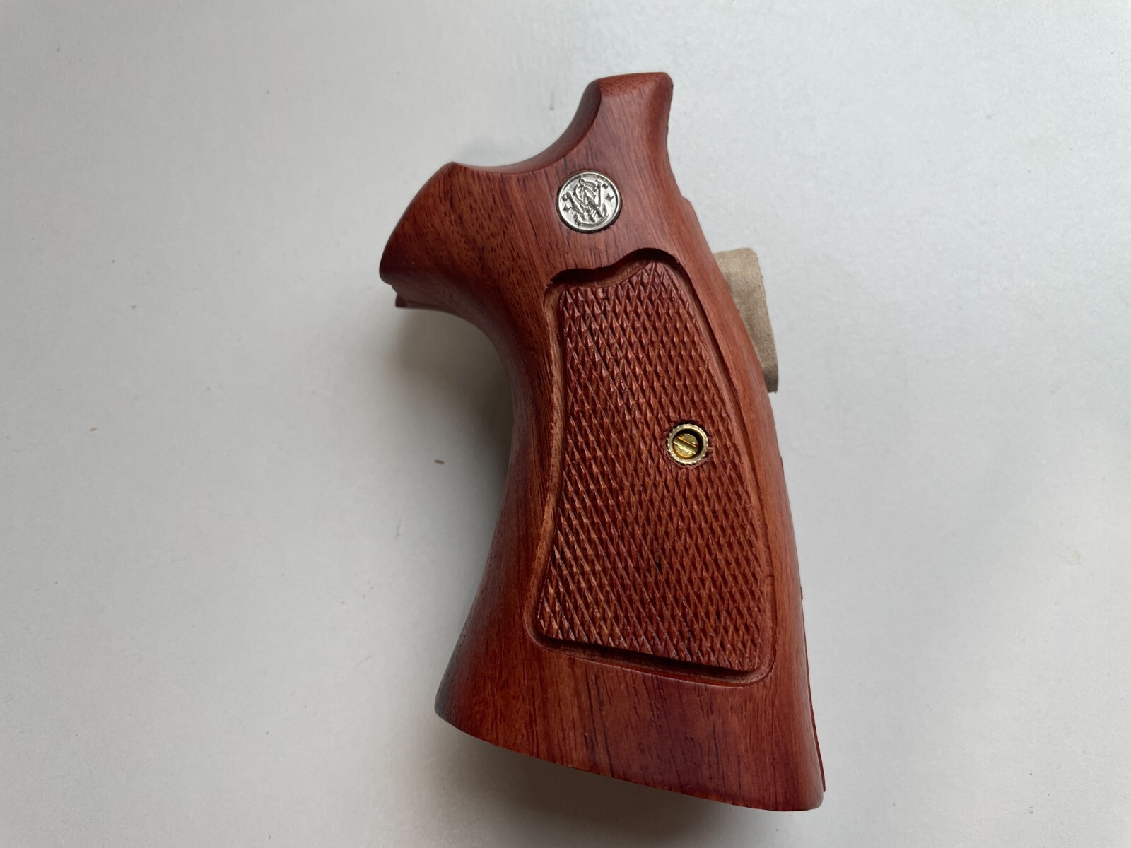 New Handmade Smooth Grip for S&W K/L Frame Round Butt 686 Grip Open back Strap