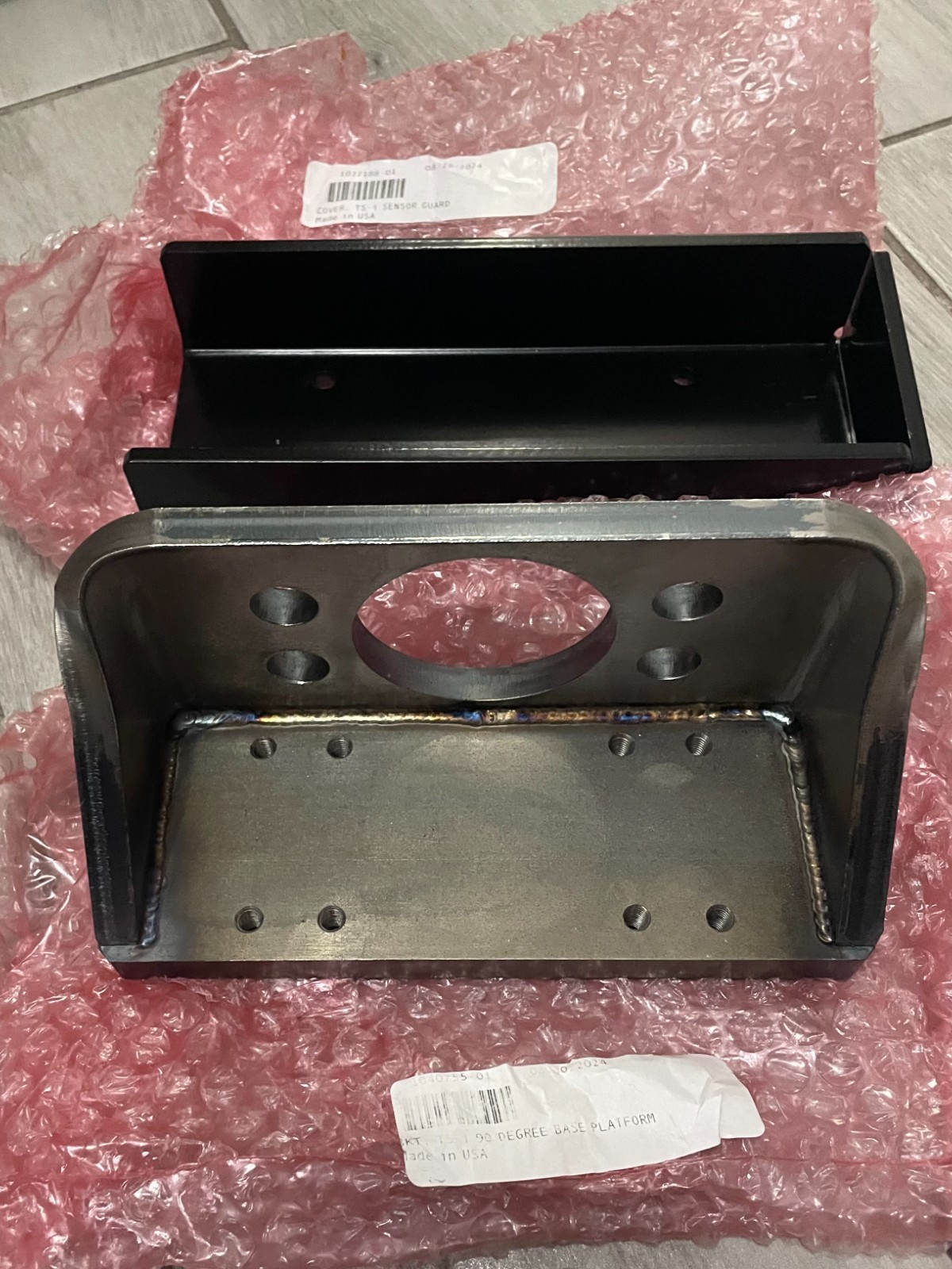 TS-1 KIT,1 Bracket 90 Degree Base Flatform 1040755-01 ,1 Sensor Protective Guard