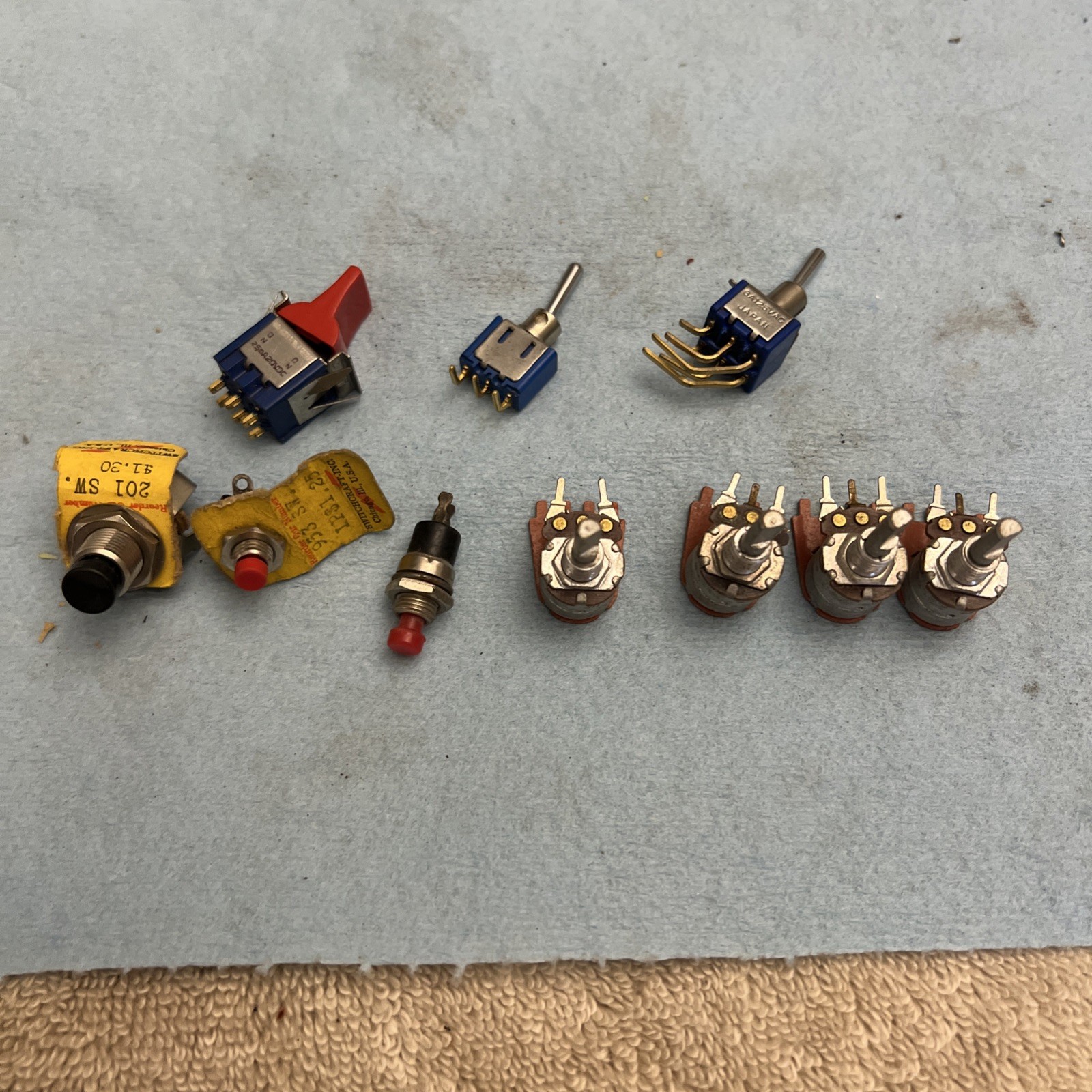 Lot Of micro electrical switches Toggle Switches And Others