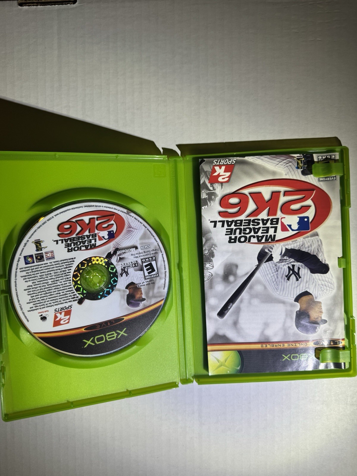 Xbox Major League Baseball Video Game 2K6 CIB