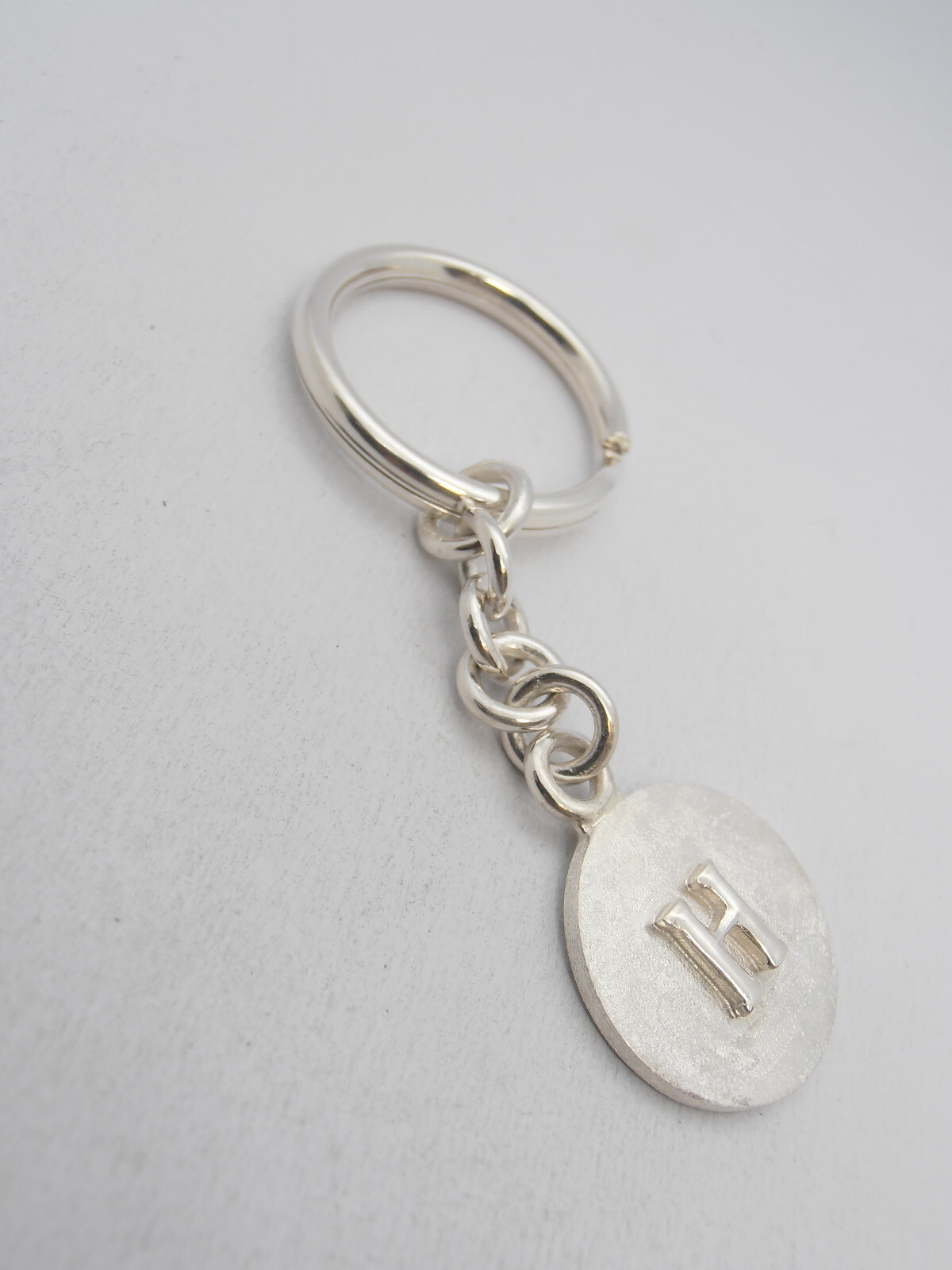 Letter Keychain - H - 925 Silver - Initial - Alphabet - Breeze -