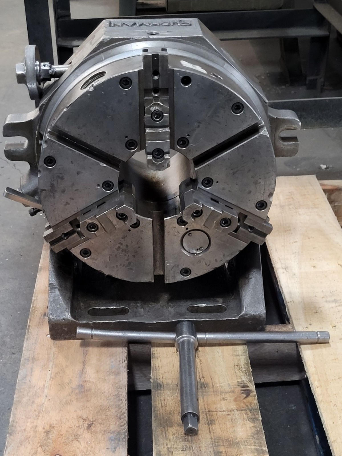 Cushman Super Spacer w/ 12in Cushman – 3 Jaw Chuck