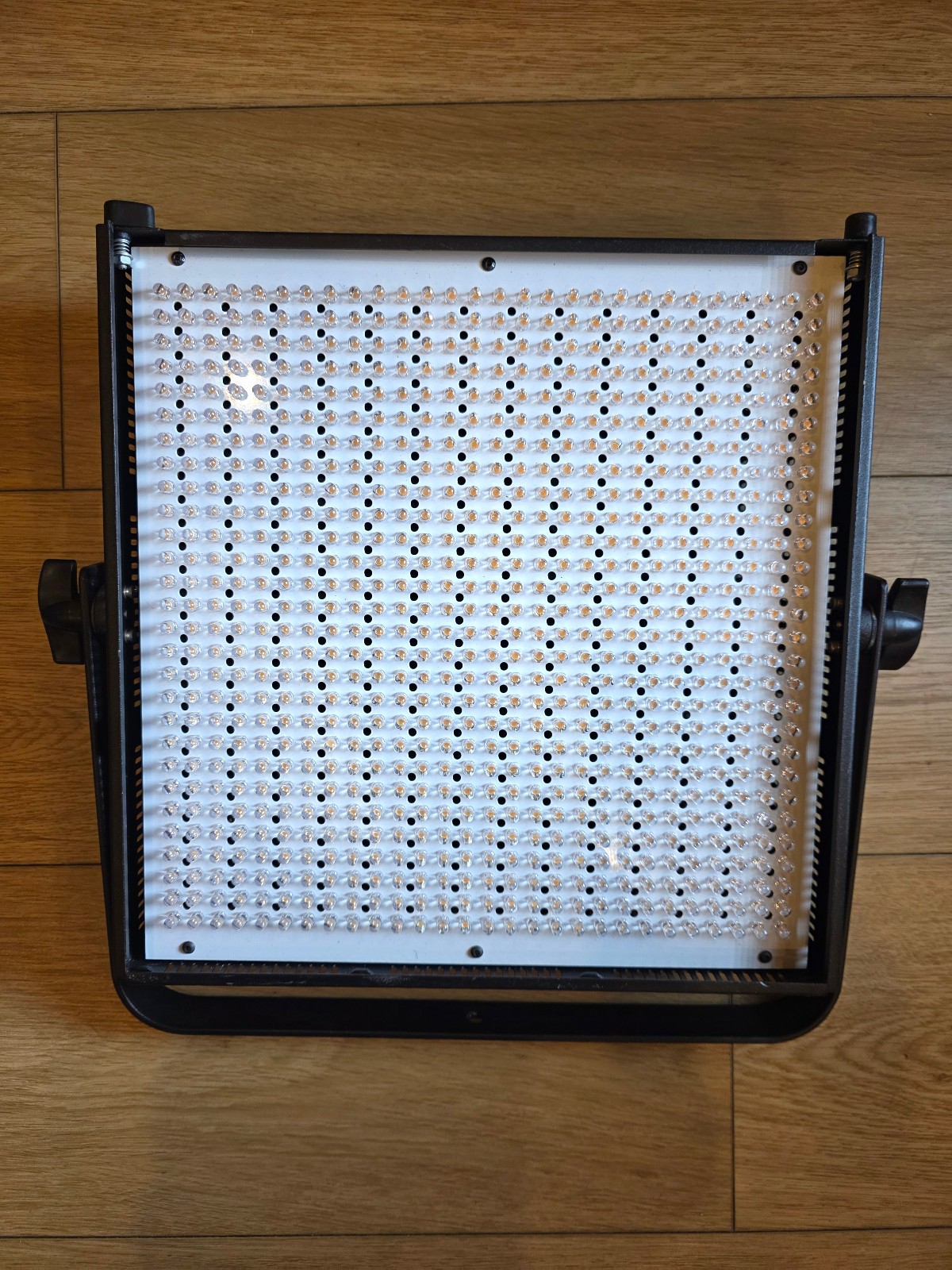FloLight MicroBeam 800 High-Powered LED Video Light Panel - 5600K DMX Dimmer