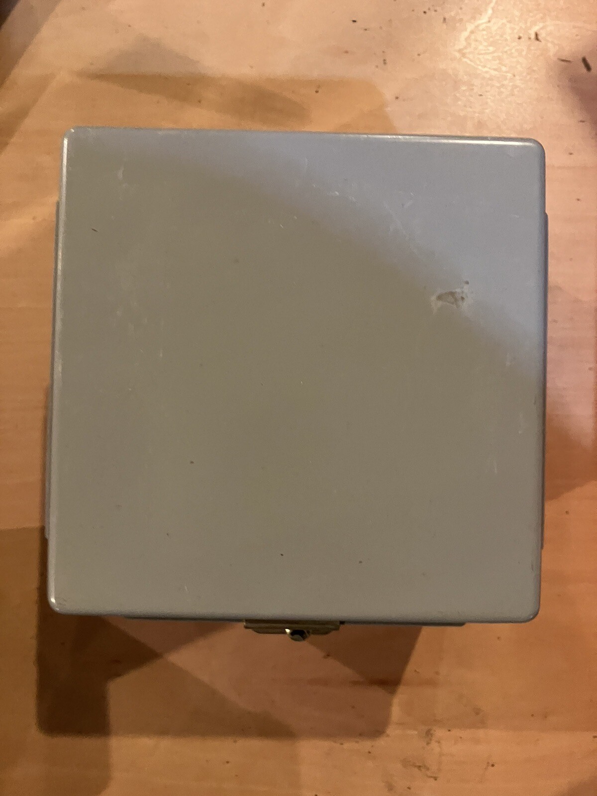HOFFMAN A606CH Junction Box Type 12 Hinged Cover 6.00x6.00x4.00 Steel Gray