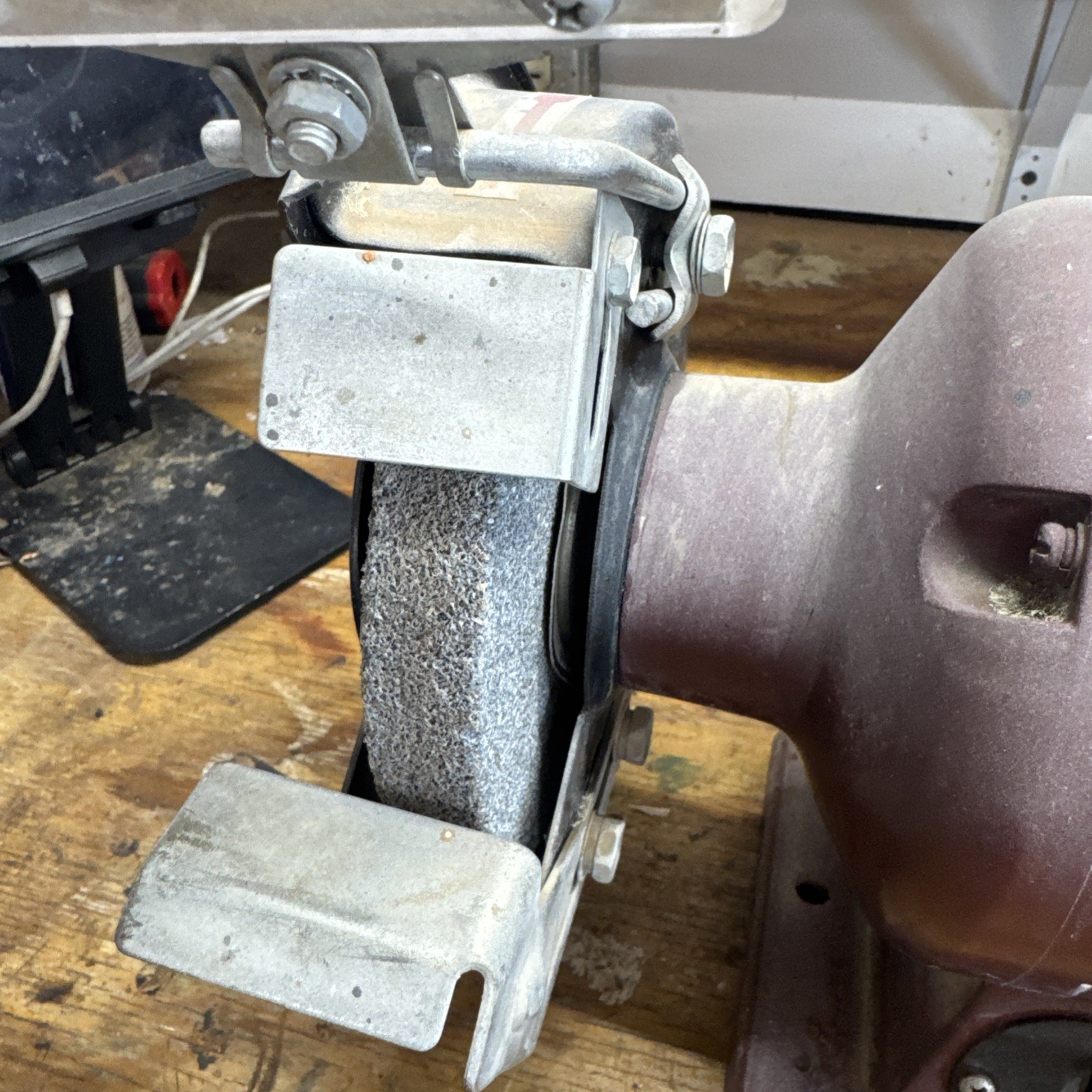 Matco Tools BG612 6” Bench Grinder 1/2 Hp Dual Working