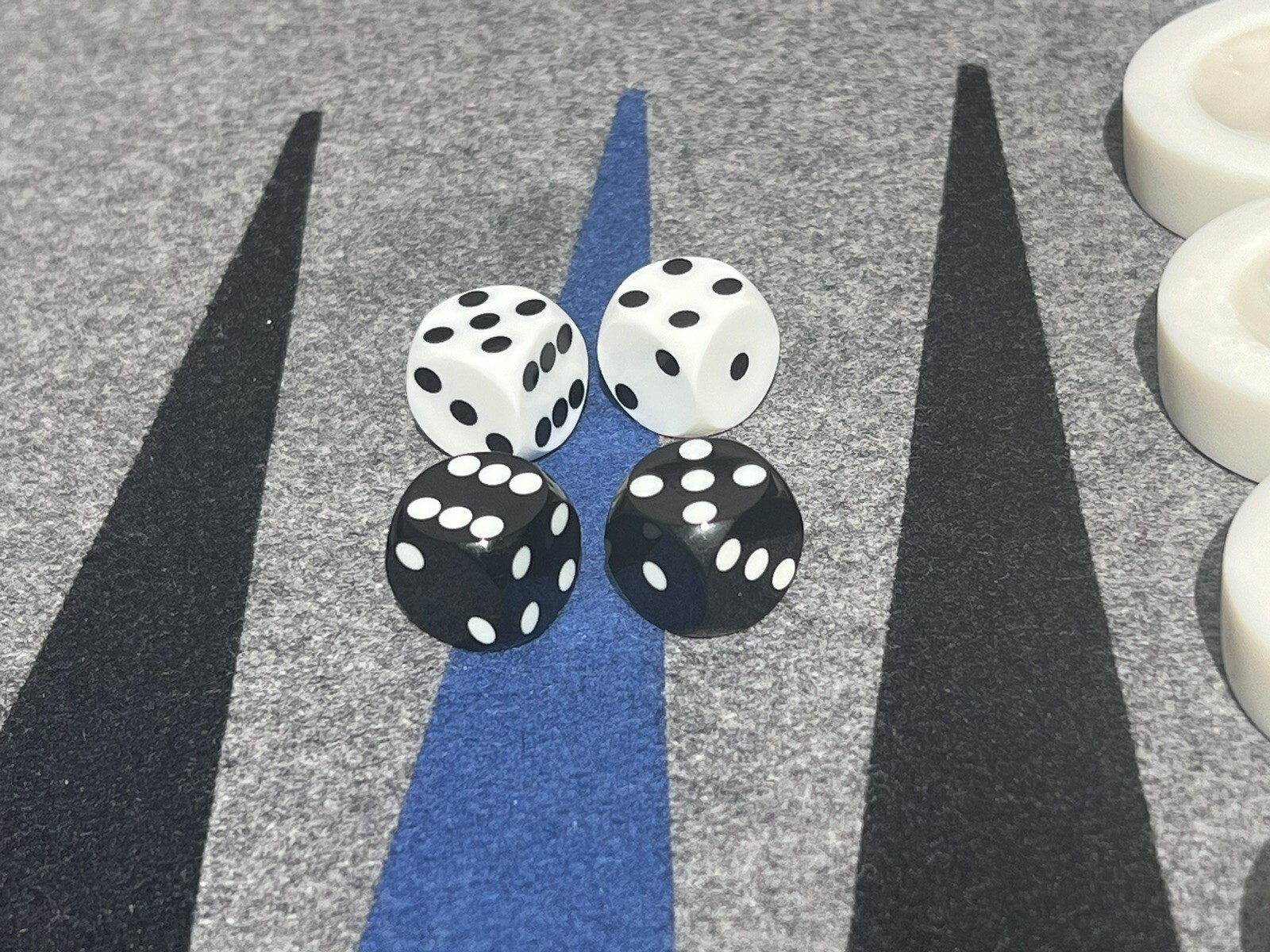 *LUCKY DICE* TWO Sets of Precision Backgammon Dice - 14mm (9/16in) -Best Price!