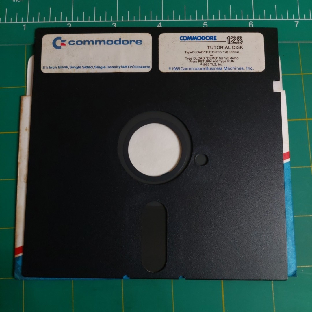 Commodore 128 Tutorial 1985 Test/Demo 5.25" Disk Disc