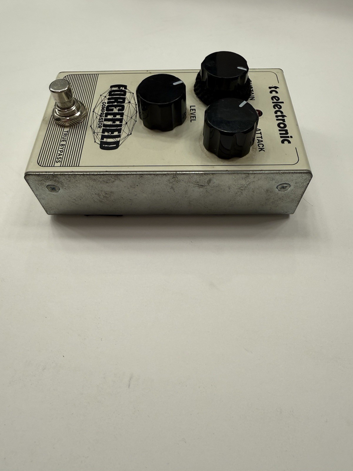 TC Electronic Forcefield Compressor Sustainer True Bypass Guitar Effect Pedal