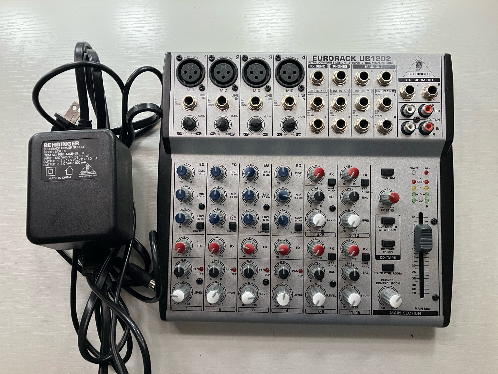 Behringer Eurorack UB1202 12-Channel Analog Mixer  WITH Power Cable and manual
