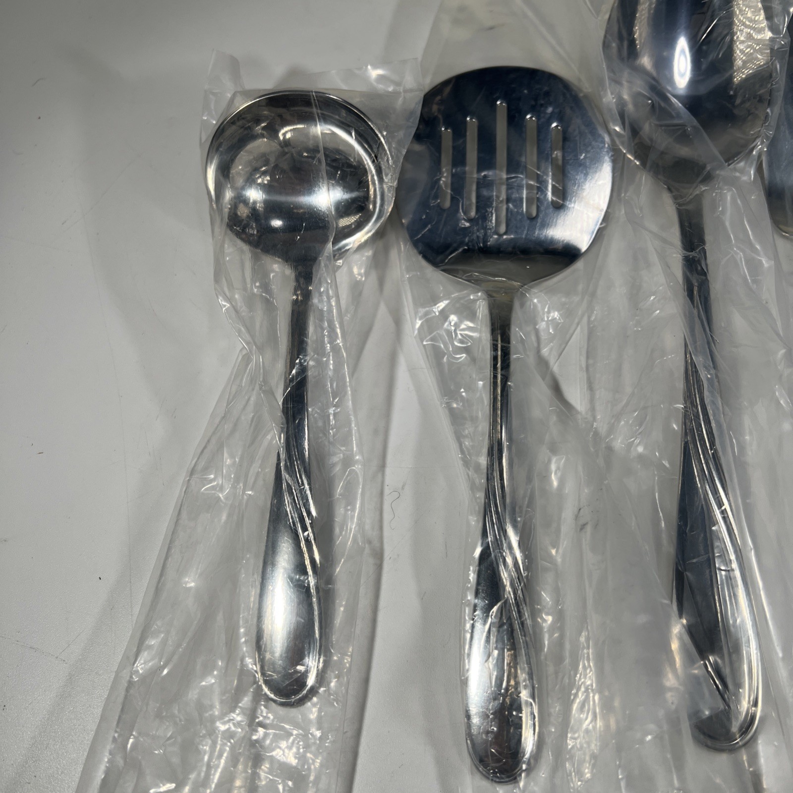 LENOX Summerville Flatware 7 piece Entertainment Set New