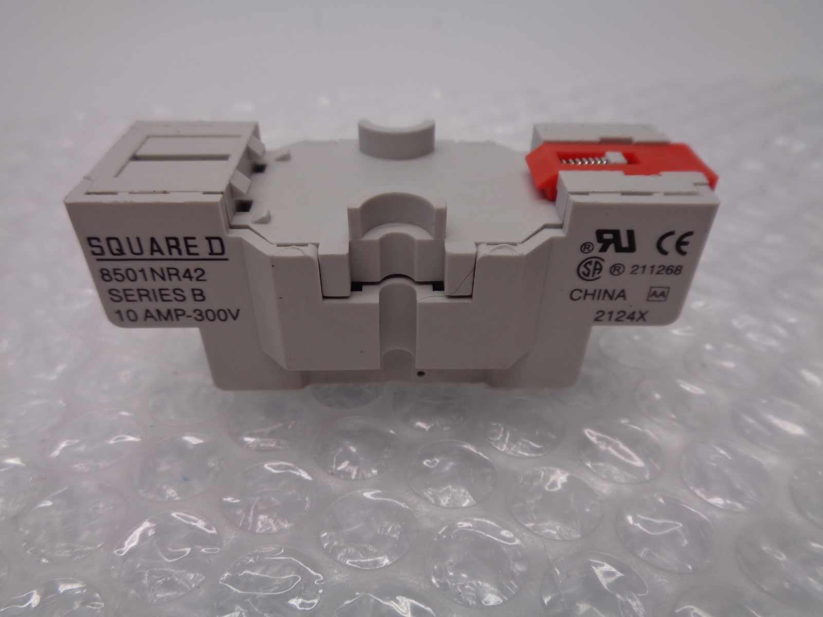SQUARE D 8501NR42 SER.B RELAY BASE NSNP