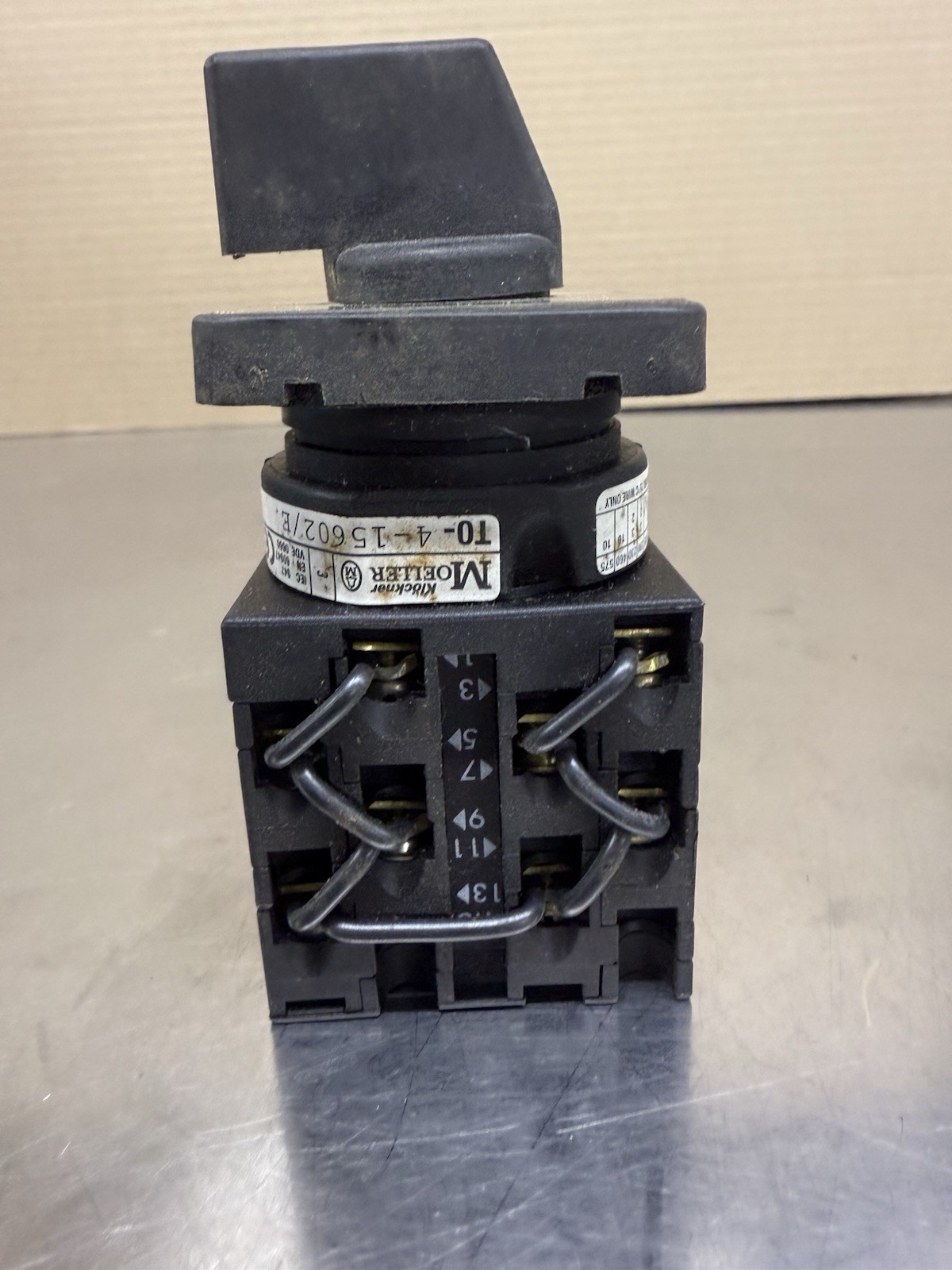 Klockner Moeller T0-4-15602/E Rotary Selector Switch 10 Position