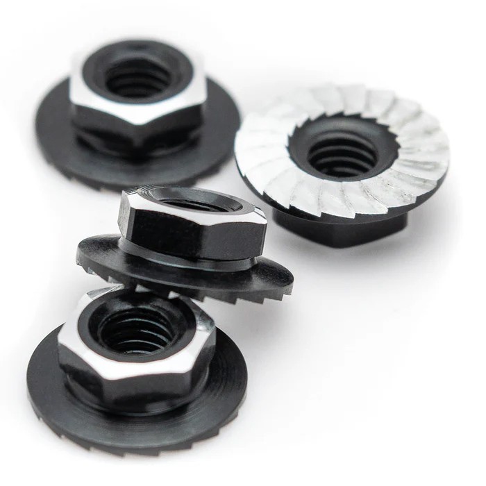 1Up Racing 870001 - 7075 Aluminum Lockdown M4 Wheel Nuts, Black (4)