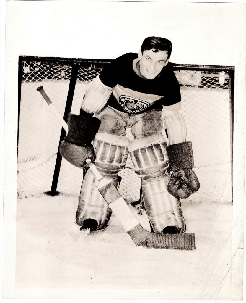 Vintage "Minnesota Mike" Karakas Original Type 1 Chicago Blackhawks 1930s Photo!