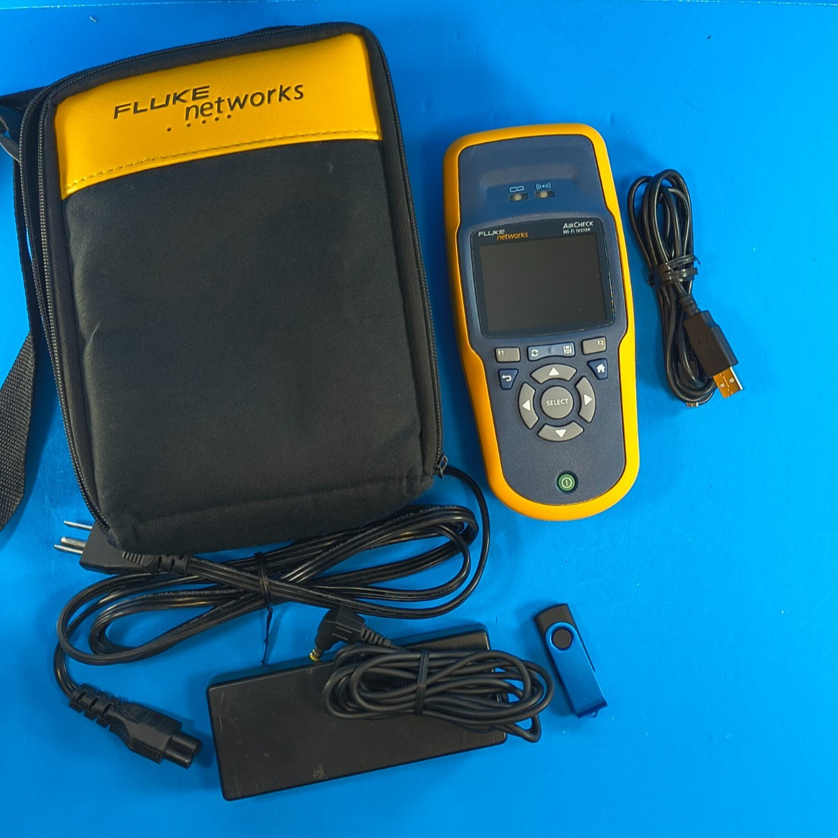 Fluke Networks AirCheck 802.11 a/b/g/n Handheld Wi-Fi Wireless Network Tester
