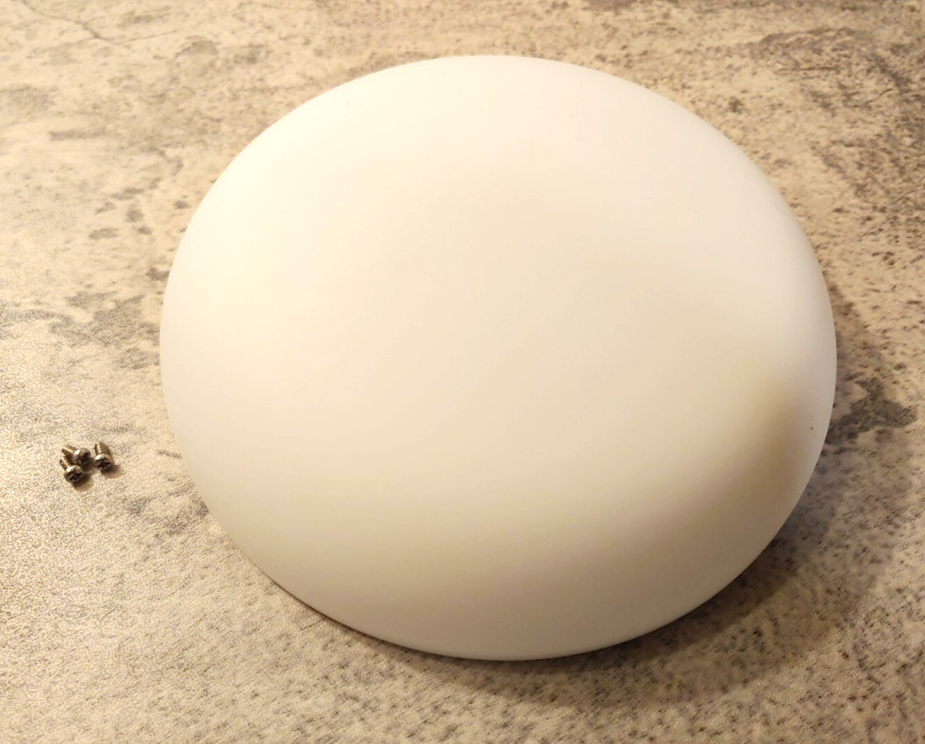 Harbor Breeze Boltz III Ceiling Fan - Plastic Light Cover Dome Globe Shade New