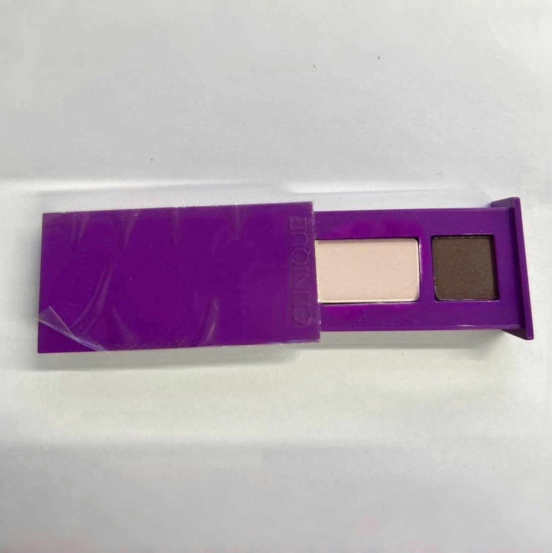 Clinique All about Shadow Duo -AA French Vanilla & AX Chocolate Covered Cherry