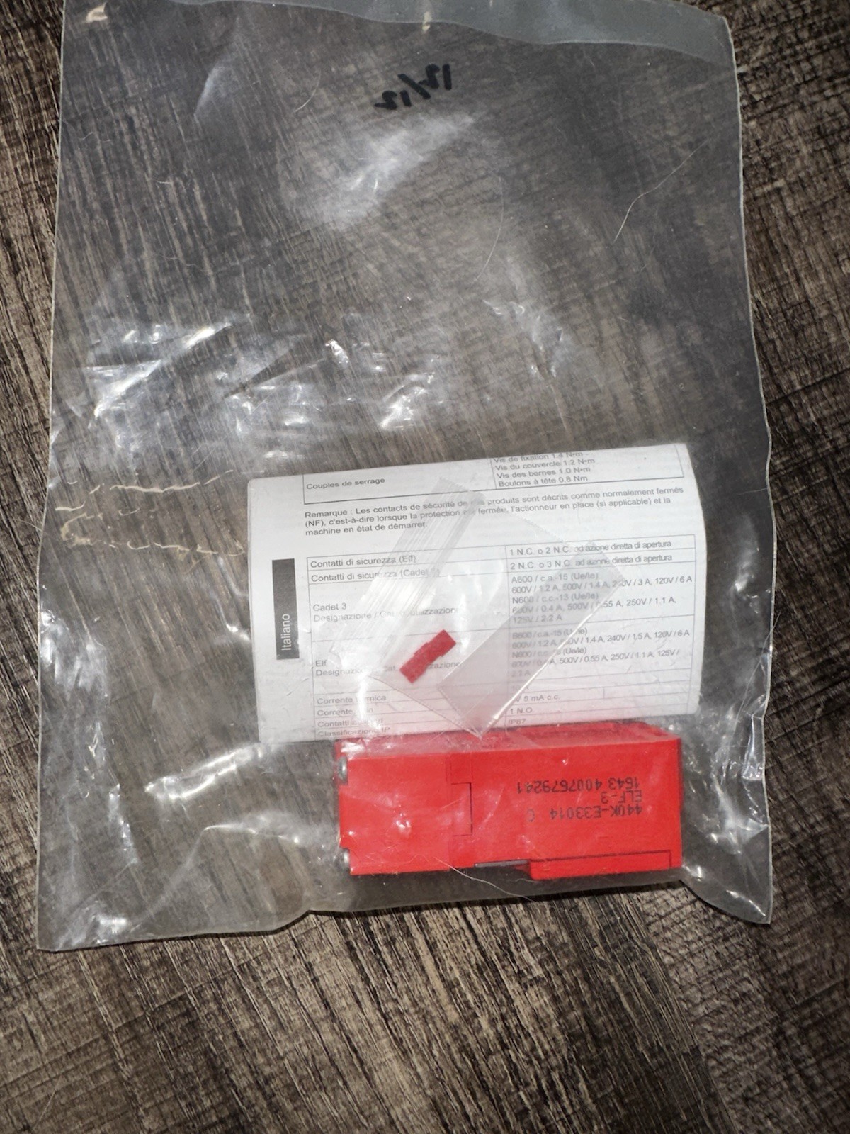 NEW- Allen-Bradley 440K-E33014 Safety Interlock Switch - Tongue Switch - Elf