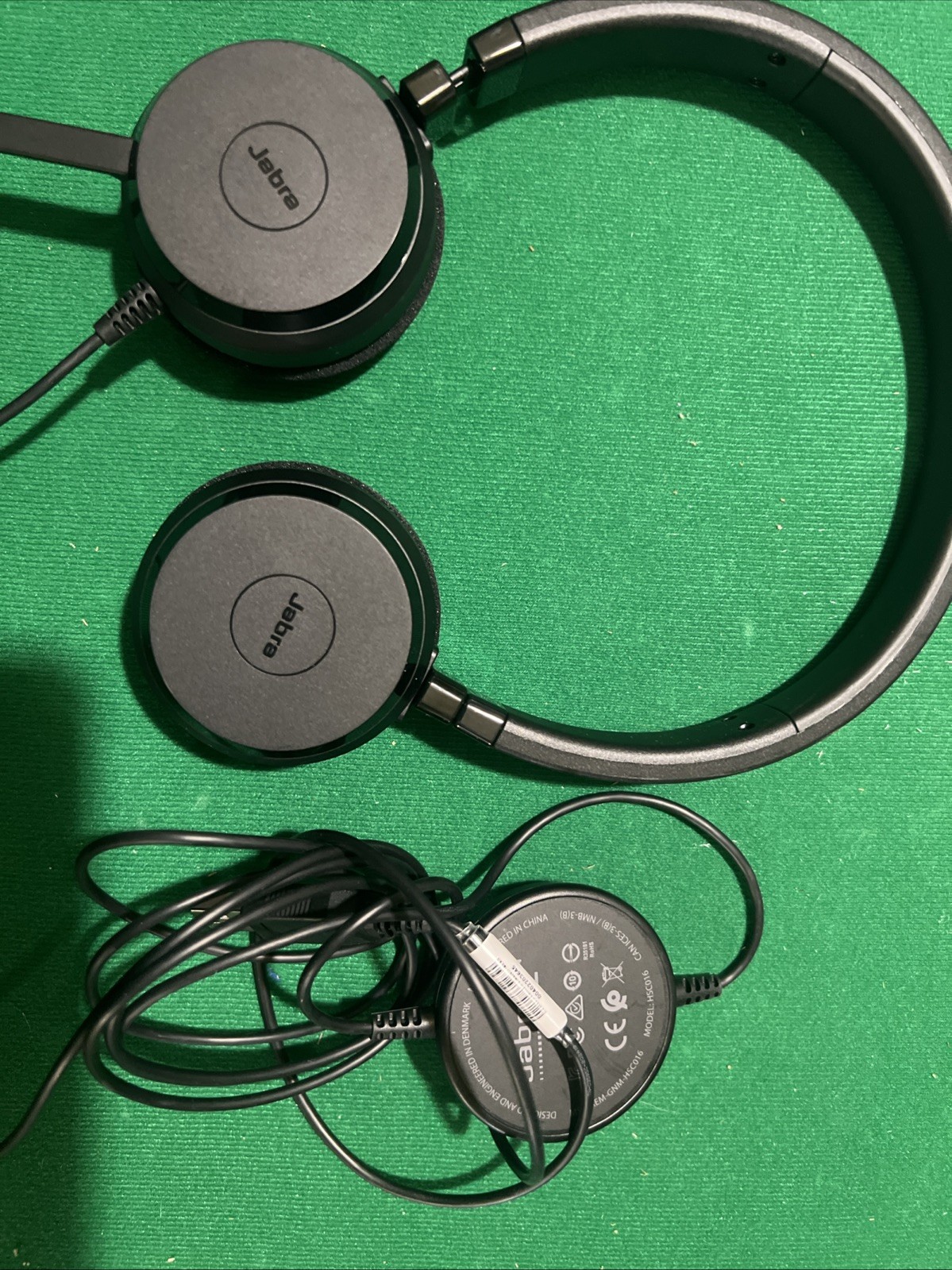 Jabra Evolve 20 UC Stereo Ear-Pad Headset (4999-829-209) Hsc016