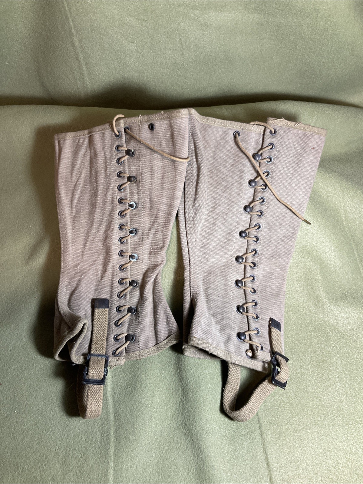 WORLD WAR II SPATS, GAITORS CANVAS MILITARY LEGGINGS FIELD GEAR