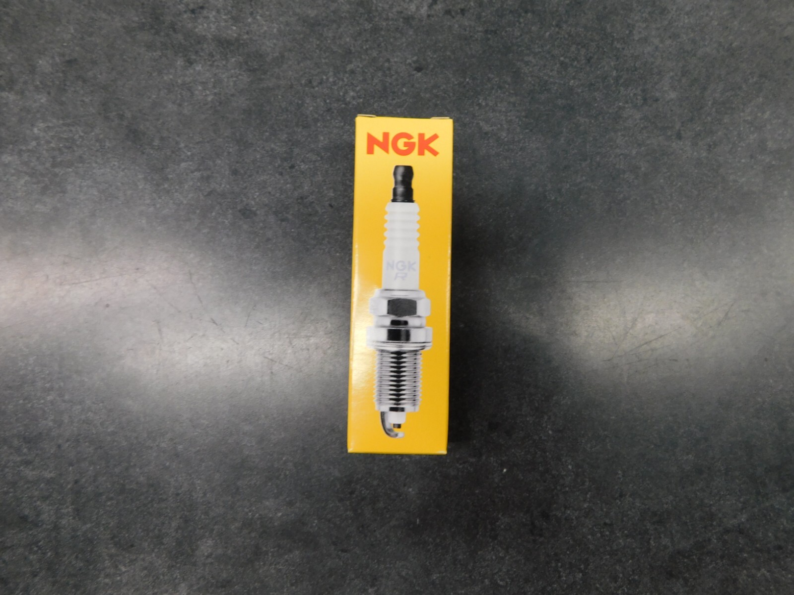 NGK BR7ES Spark Plug 2330
