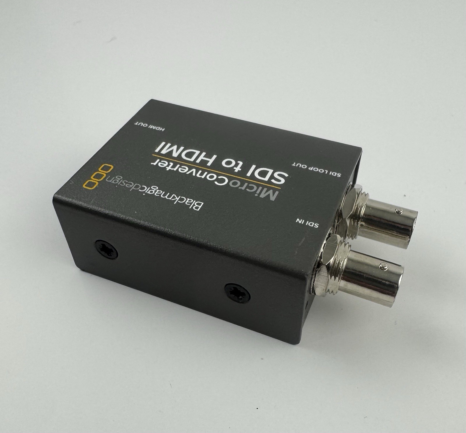 Blackmagic Design MicroConverter SDI to HDMI And SDI Cable