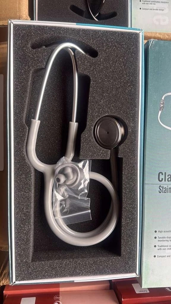 3M Littmann Classic III Monitoring Stethoscope 5803 with Black Tube – Pre-owned