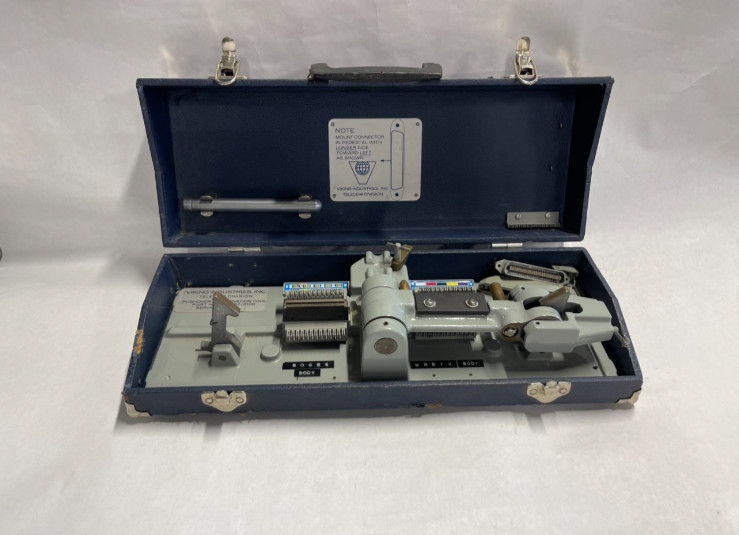 Viking Pushover Termination Tool 000407-0100 - With Case - Vintage Equipment
