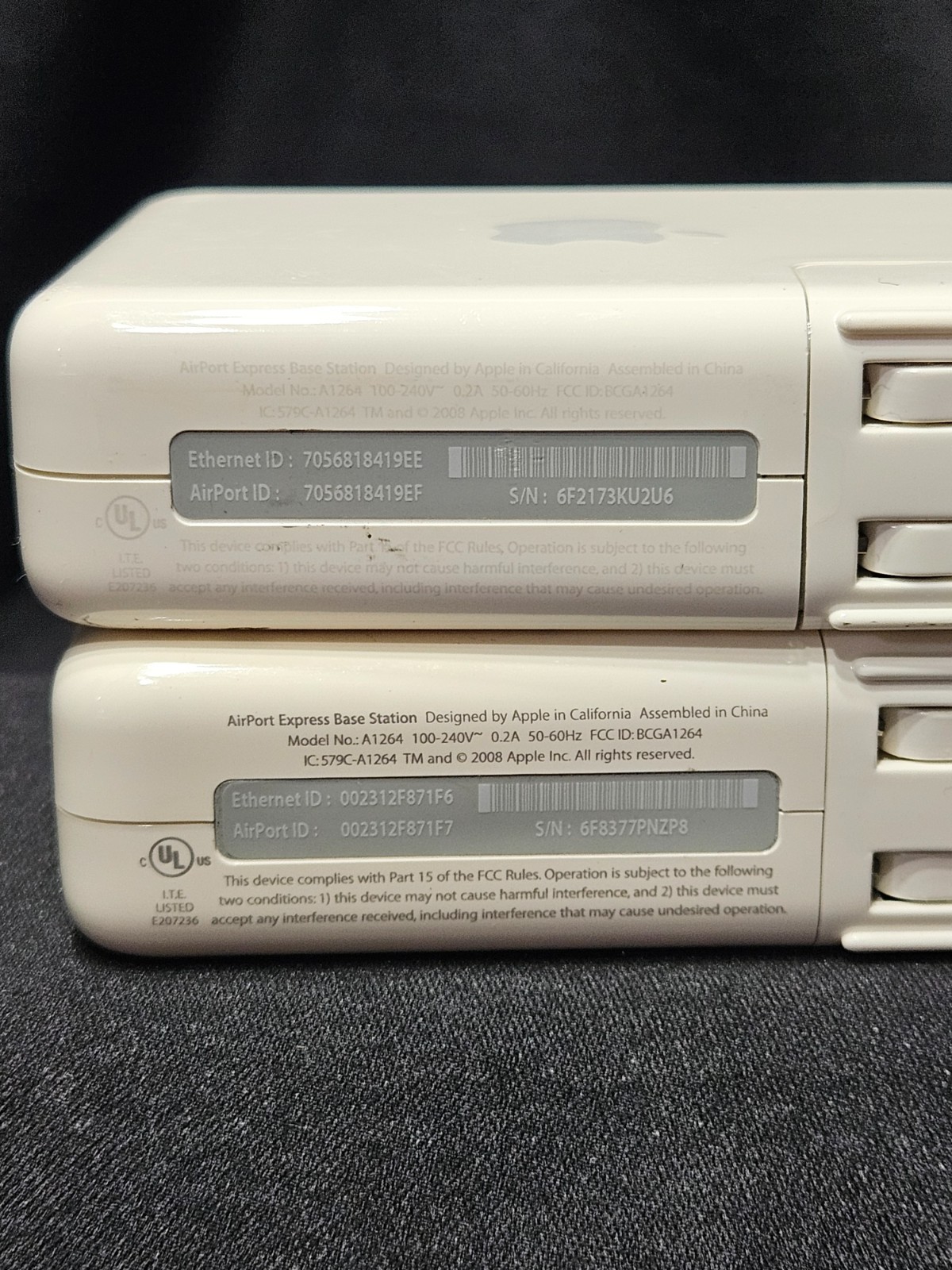 Apple AirPort Express A1264 Lot of 2 WiFi Base Stations Reset