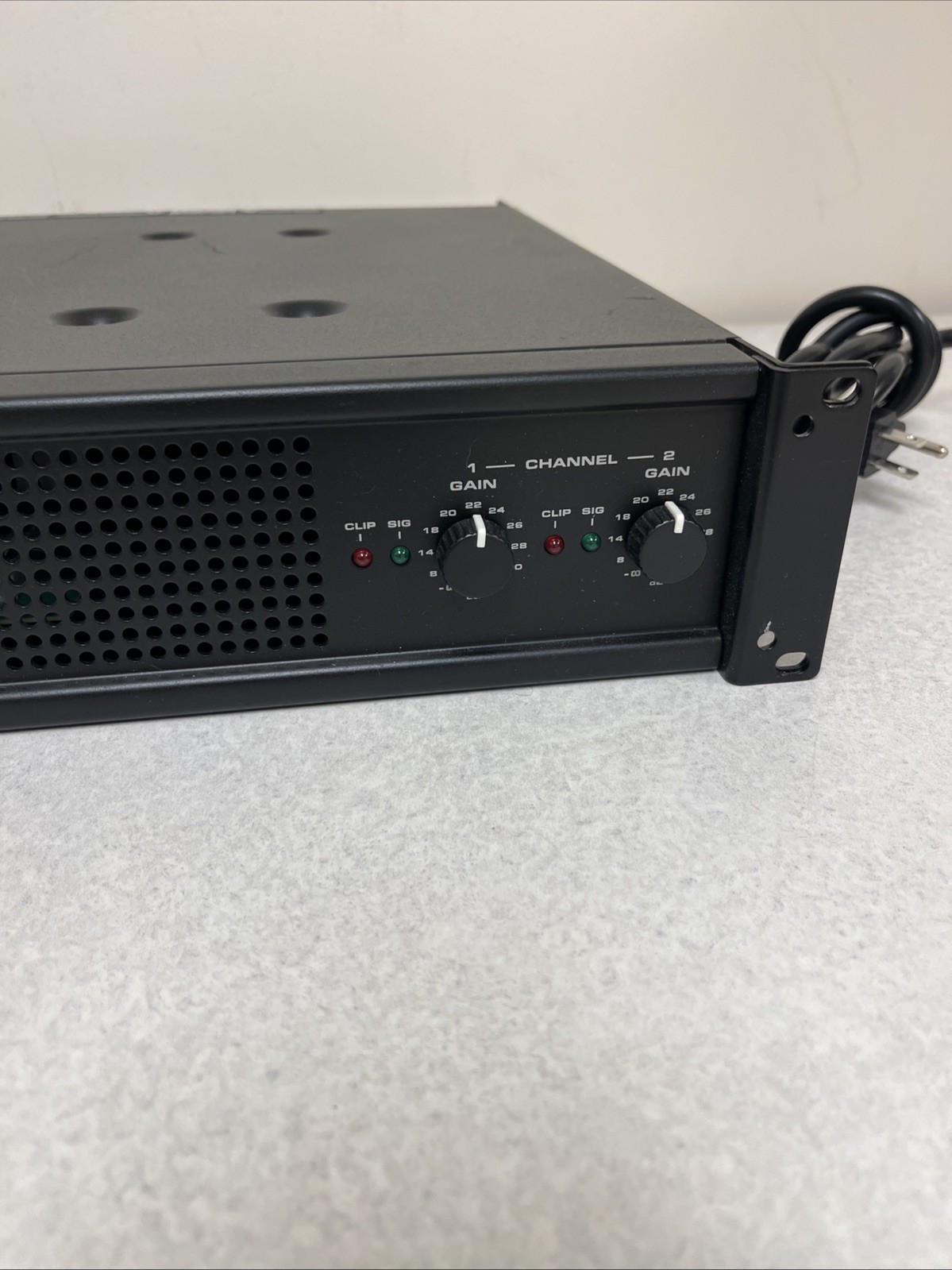 QSC RMX 1450a 2-Channel Rack Mountable Power Amplifier.