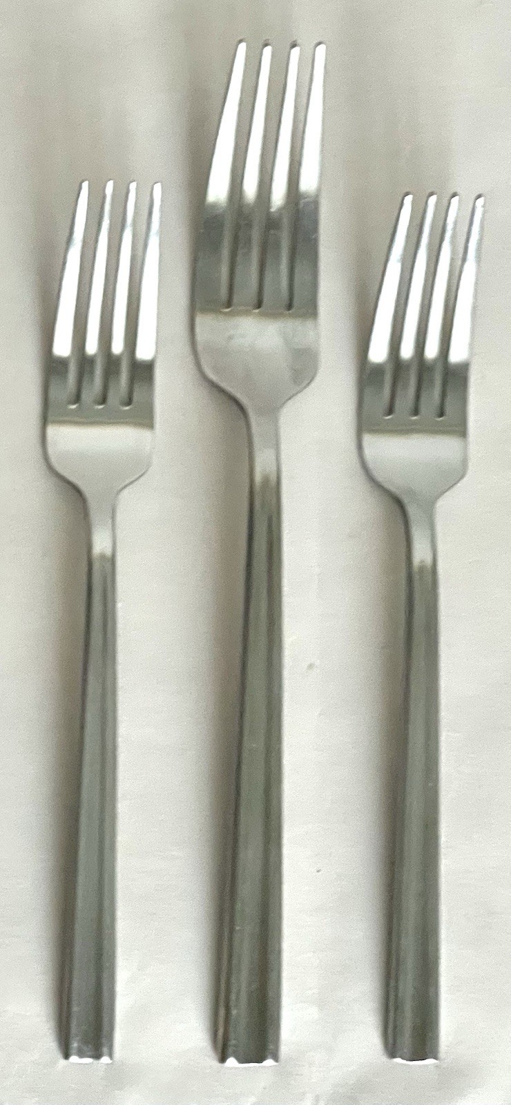 Oneida PORTER Stainless 1 Dinner Fork & 2 Salad Forks