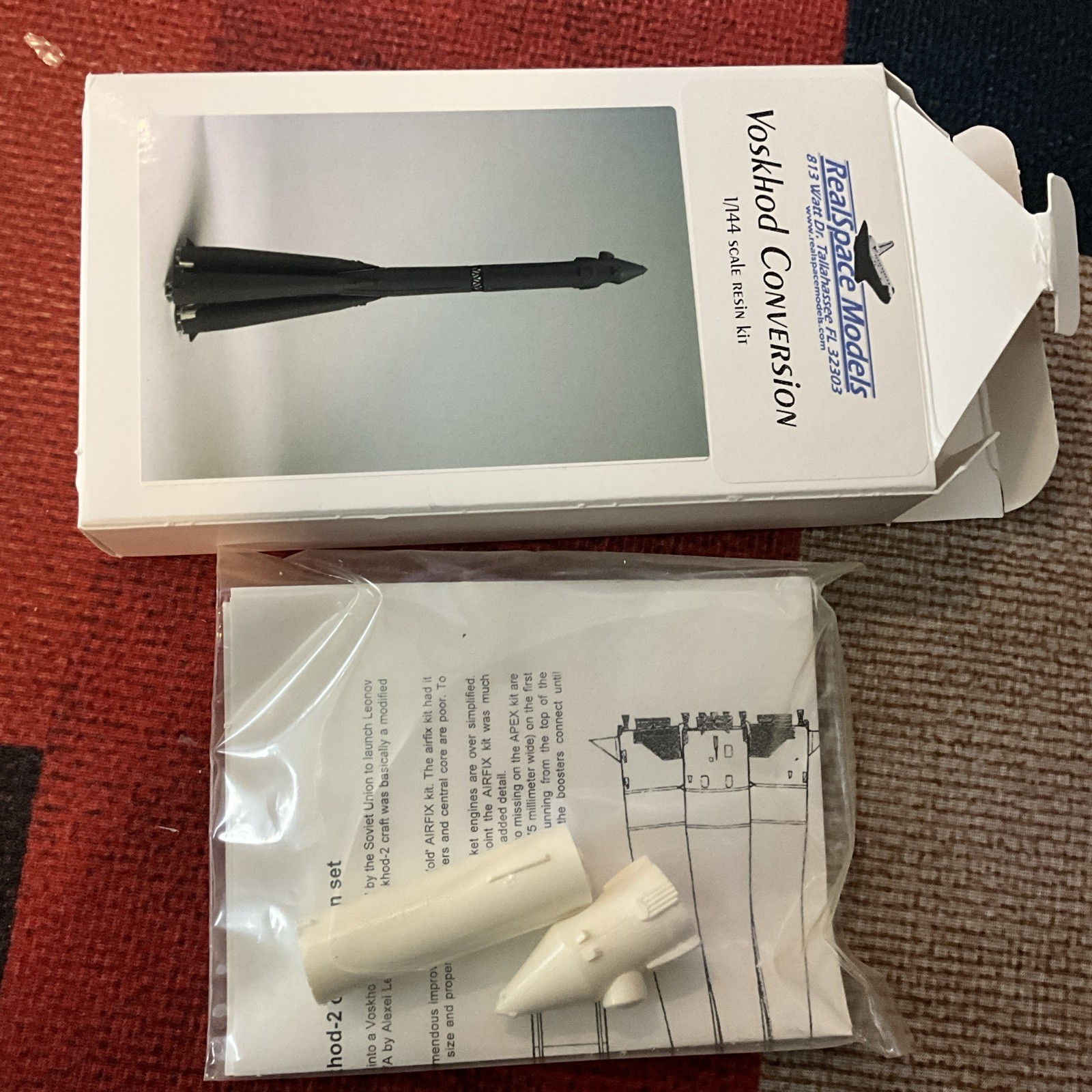 RealSpace Models Resin 1/144 VOSKHOD CONVERSION