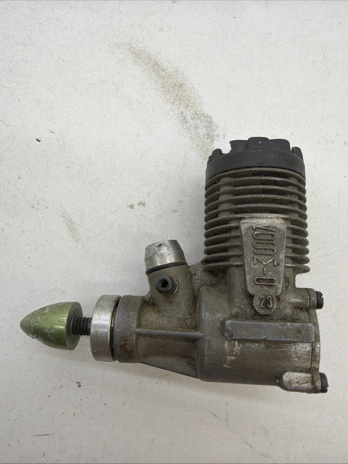 Kosmic 23  Control Line Stunt Model Airplane Engine M3