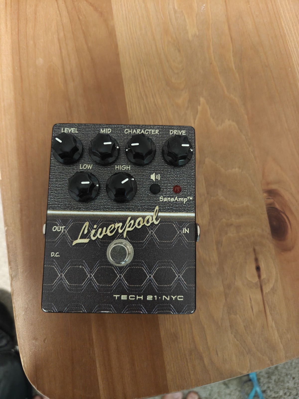 Tech 21 SansAmp Character Series Liverpool Guitar Preamp Pedal