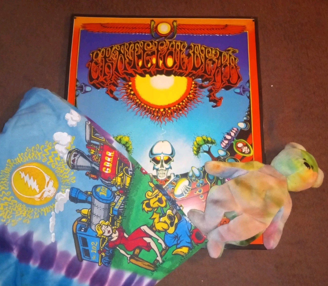 Vintage Grateful Dead Metal Sign/ T-Shirt/ Beanie Baby ( 3 items)