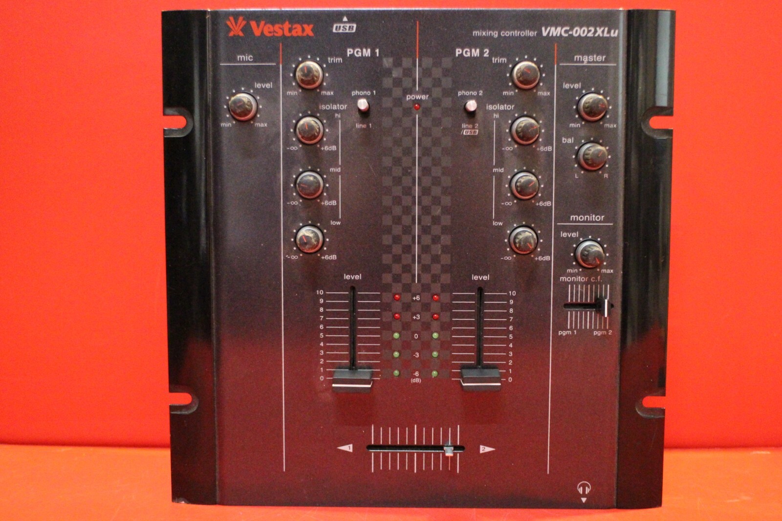 USED Vestax VMC 002 XLu DJ Mixer Mixing Controller U2416 241128