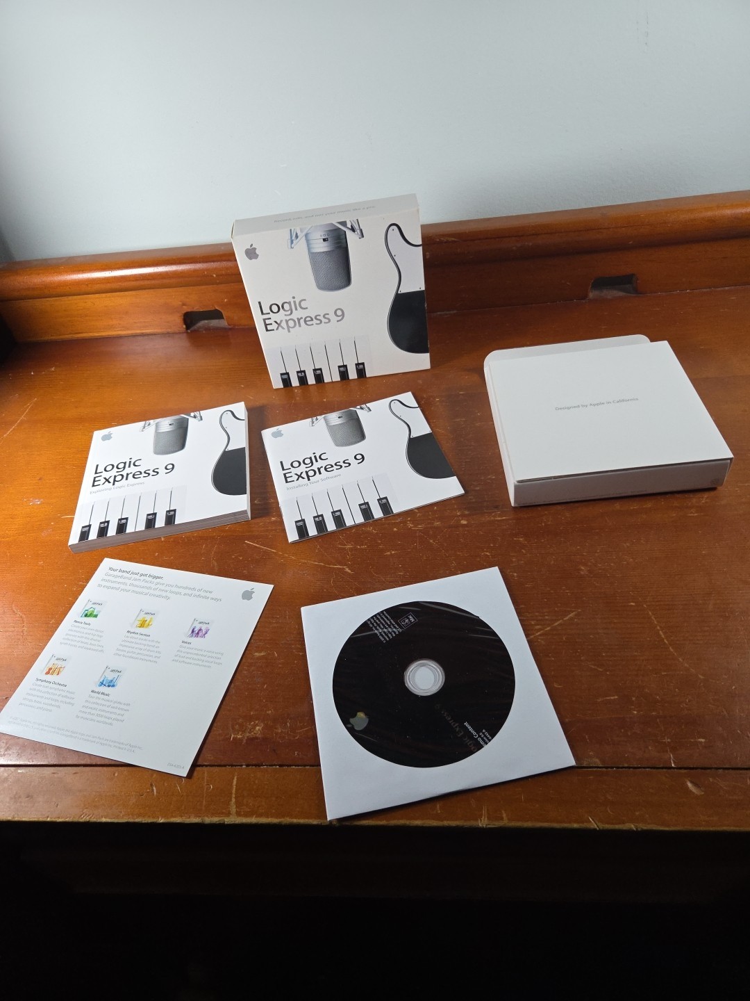 Apple Logic Express 9 Music Editing/Composing for Intel-based (Mac) w/ Key Read