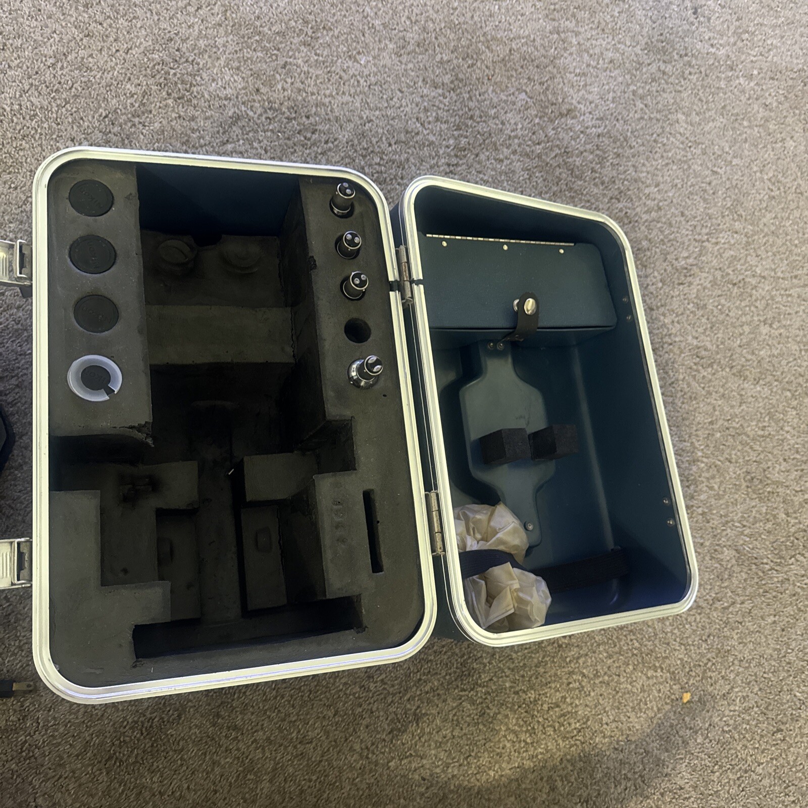 Nikon Microscope MODEL S