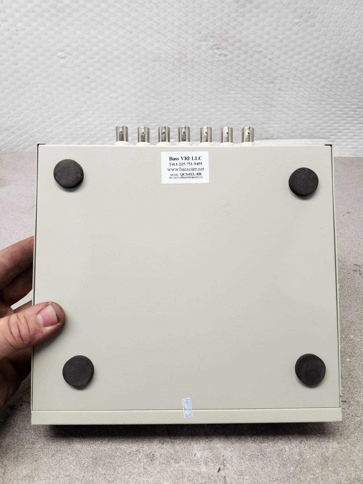 NEW IN BOX VRI LLC DIGITAL QUAD PROCESSOR QCS4XL-BB
