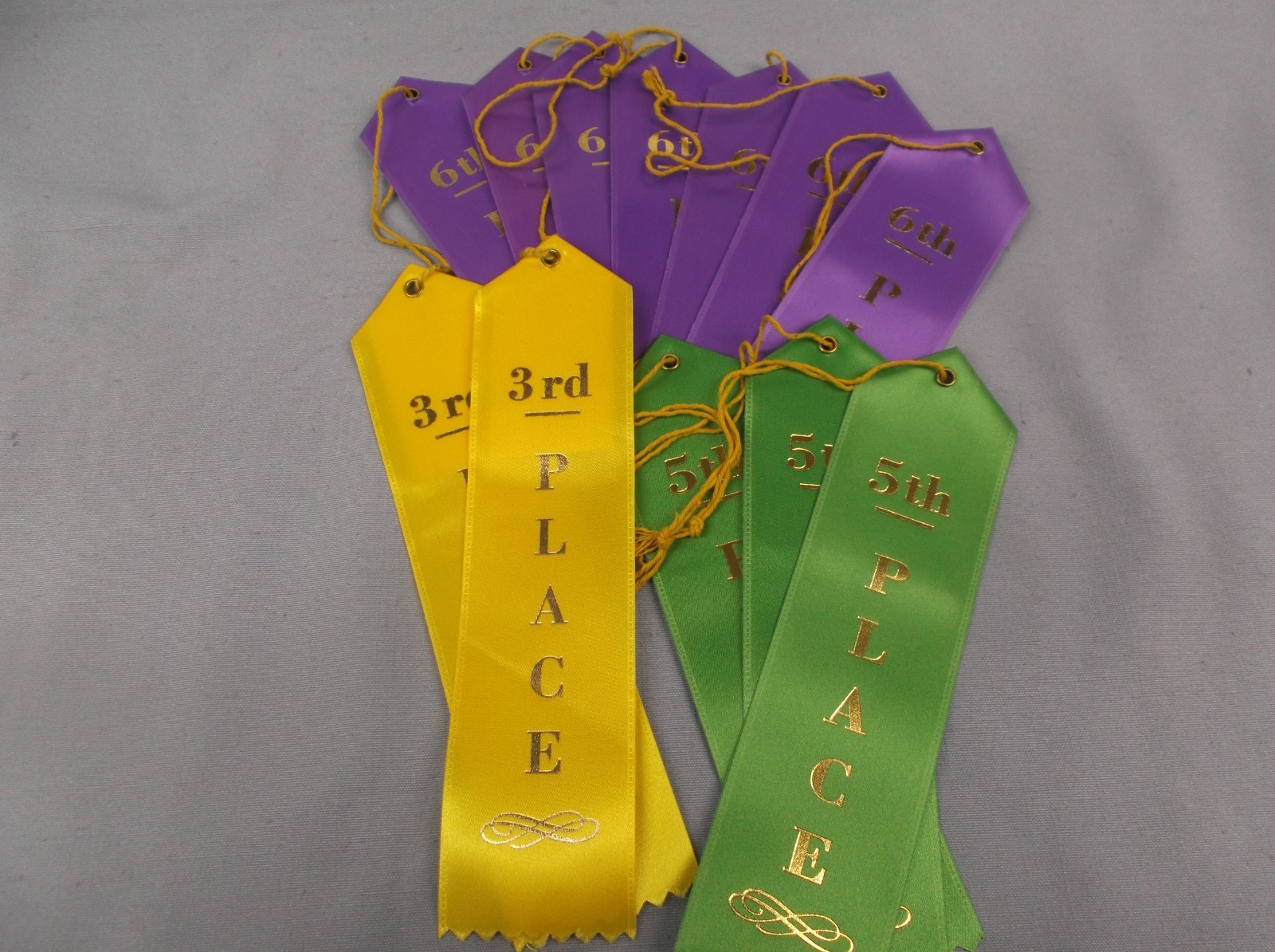 12‑Pack Award Ribbons Variety Set – Yellow Green Purple – Card & String place