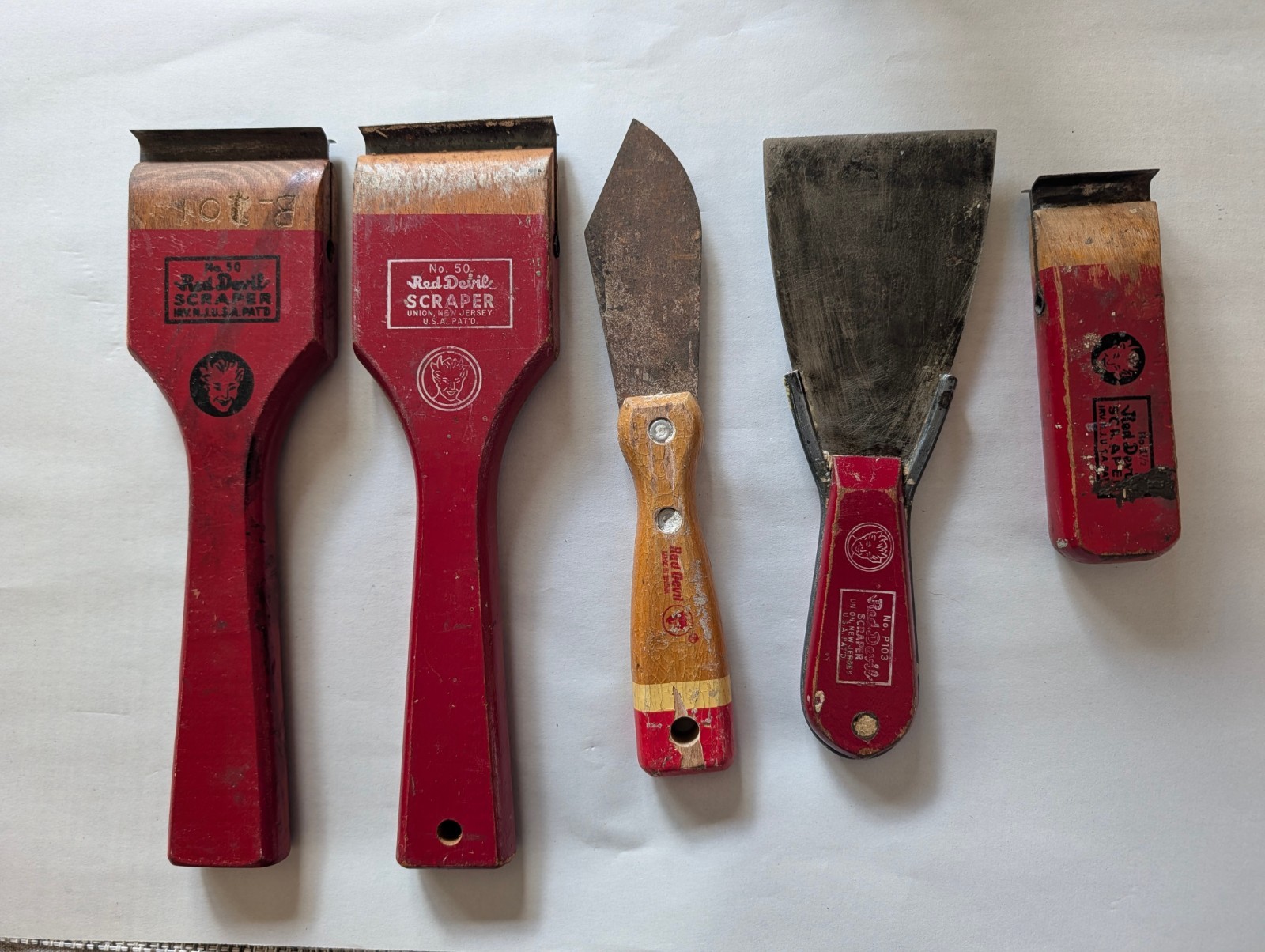 Vintage RED DEVIL Scrapers Lot of 5 - Made in New Jersey USA & Britain