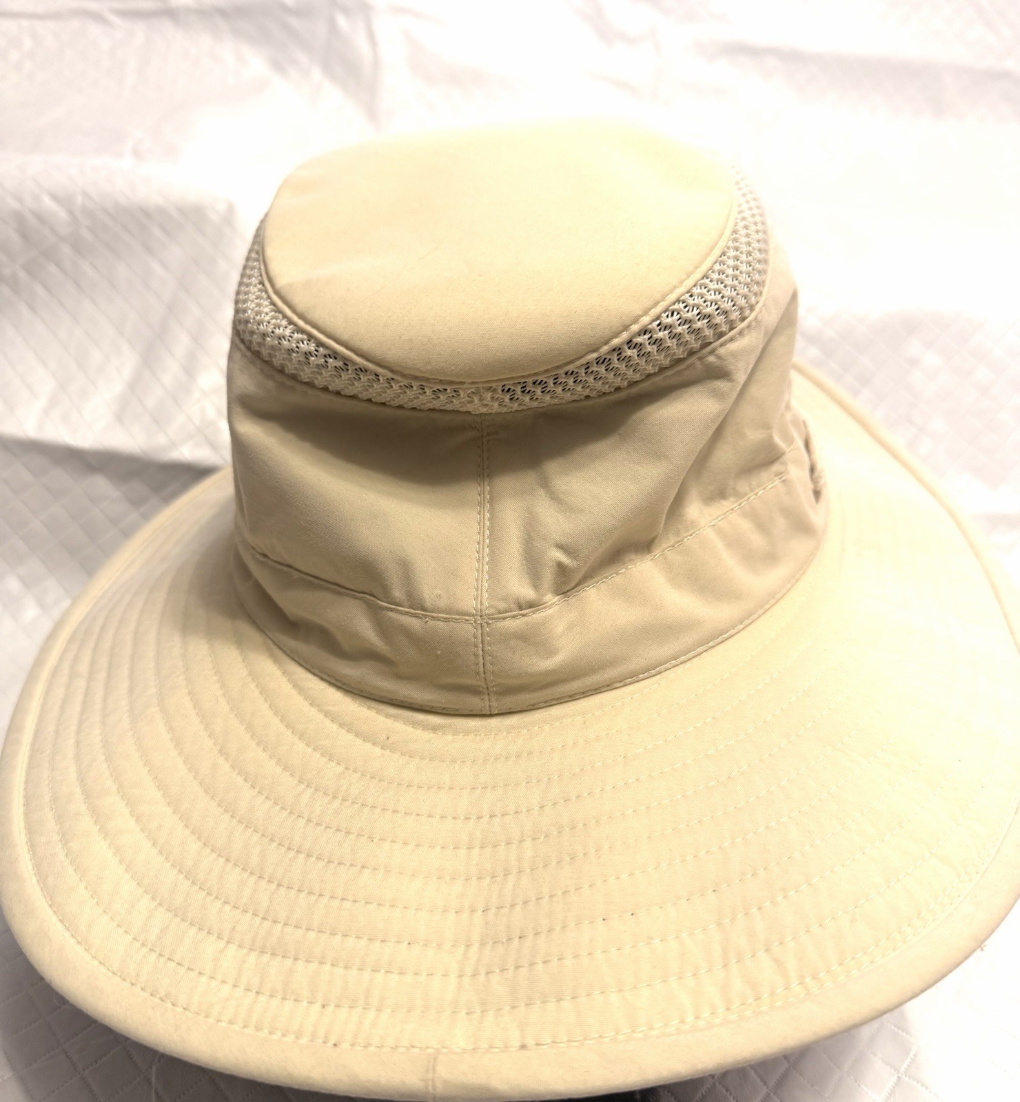 Tilley Airflo Wide Brim Hat Nylon Polyester Mesh Beige Green Camping Hiking