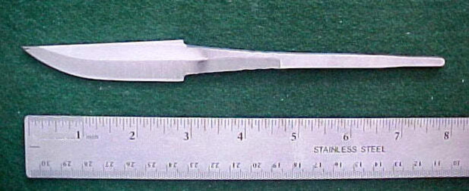 Lauri-carving-75-stainless